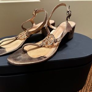 Gorgeous Tory Burch Sandal